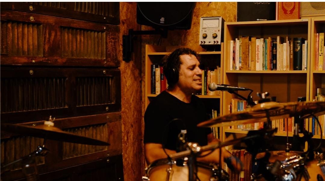 siddharta yanez, bateria